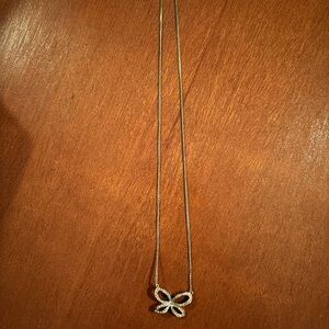 Vintage Elegant  goldtone Pendant Necklace with tiny sparkly stones.